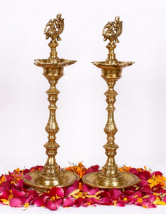Diya ทองเหลืองตกแต่ง akhand Diya สำหรับตกแต่งบริษัทผลิตที่ใหญ่ที่สุด - Product Image 4