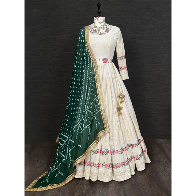 Indiase Traditionele Bandhani Dupatta Met Georgette Stof Pailletten, Spiegel & Draad Geborduurde Designer Dames Lehenga Choli Kopen