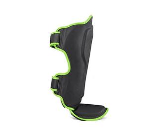 Cómodas espinilleras de entrenamiento de boxeo de cuero genuino PU con doble correa para hombre, calentadores de piernas baratos de fábrica - Product Image 4