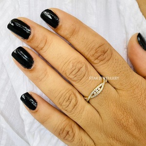 14K แหวนแต่งงานทรงอินฟินิตี้บางสำหรับปลูกในห้องปฏิบัติการทองคำ - Product Image 1