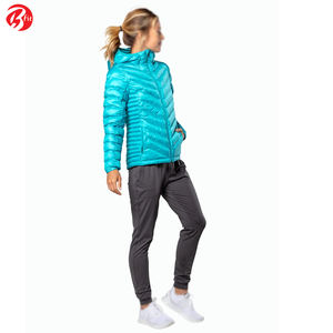 Doudoune respirante d'hiver personnalisée pour femmes, manches longues, col montant, rembourrage, grande taille, matelassé, vente en gros - Product Image 6