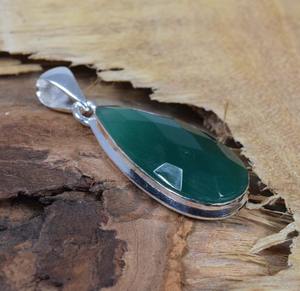 Accessoires pour femmes Cadeau de mariage parfait Pendentif en pierre d'onyx vert en argent sterling 925 avec pendentif estampillé 925 Bijoux - Product Image 3