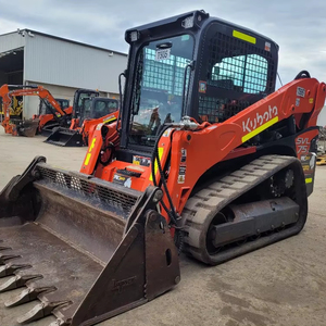 UTILISÉ 2022 KUBOTA SVL75-2 MINI CHARGEUR À CHAÎNE À ROUES 60KW DIESEL avec MOTEUR À HAUTE EFFICACITÉ - Product Image 1