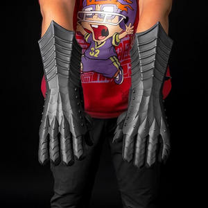 Black Wraith Gauntlets Gothic Horror Armor Gloves for Dark <b>Fantasy</b> Cosplay & Collectors - Product Image 3
