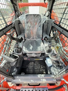 PROVEEDOR VERIFICADO de Kubota SVL75 - 3 unidades listas para la venta - Product Image 4