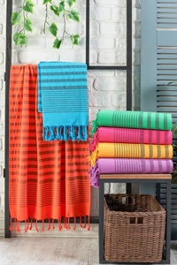 Toalla de Playa Turca al por Mayor - Medallón Chakra con Reverso de Felpa, 100% Algodón Turco, Proveedor OEM para Hoteles, Piscinas y Spas - Product Image 1