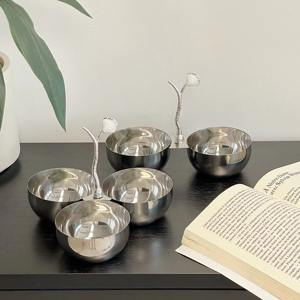 El cuenco de servicio de alta gama más buscado para Decoración de mesa ecológica para hoteles y hogares con nueces y chocolates - Product Image 1