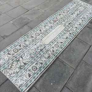 Alfombra Turca Vintage de Lana, 2.3x8.4 pies, Gris Azul Degradado - Product Image 2