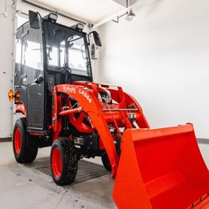 Used Kubotas L2502HST Mini <b>Walking</b> Tractors With PTO Equipped with Core Engine Motor Gear Pump Components <b>For</b> Sale - Product Image 4