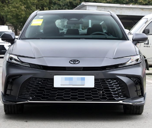 2026 Edición Brillante, Auto Usado a Gasolina, Transmisión Automática, Volante a la Izquierda, en Buen Estado, Asientos de Cuero, Llantas R17 de Aleación de Aluminio - Product Image 1