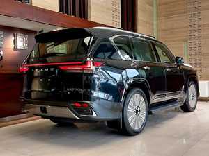 NUEVO LEXUS LX-SERIES-700H 2026, 0KM, 400-499HP, 6 CILINDROS, 5 PLAZAS, TRANSMISIÓN AUTOMÁTICA - Product Image 5