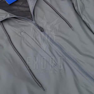 Traje cortavientos informal para hombre, patrón sólido, transpirable, con cremallera, cortavientos con capucha, protección solar, chándal para invierno - Product Image 4