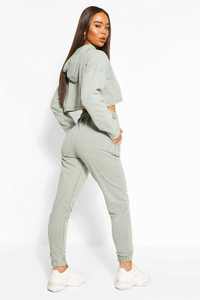 Custom <b>Women's</b> Jogging <b>Suit</b> for <b>Women</b> Cropped Track <b>Suit</b> Cotton Fleece Wholesale Tracksuit for <b>Women</b> - Product Image 4