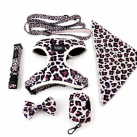 Ensemble Harnais et Laisse pour Chien à Imprimé Léopard Personnalisé en Gros – Harnais Réglable pour Animaux de Compagnie avec Collier et Accessoires pour Chiens