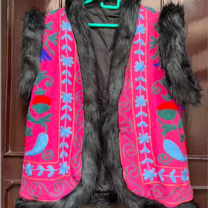 Chaqueta bordada Suzani de algodón bohemio al por mayor de último diseño superventas con detalles de piel - Product Image 1