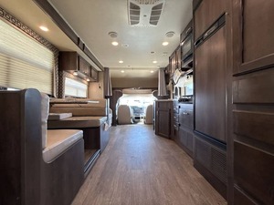 Proveedor Verificado de Remolques de Campamento Usados Jayco Red Hawk 26XD 2018 en Venta - Product Image 3