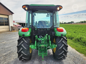 Oferta de descuento: Tractor agrícola John Deere 5065E original, seminuevo, en venta, disponible en stock cerca de mí. - Product Image 4