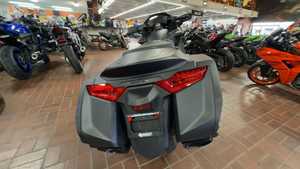 Motocicleta Honda Goldwing Anniversary Touring 2025, Personalizable, Soporte OEM, DIY, Garantía de 10 Años, Origen Estadounidense, Opciones de Financiamiento - Product Image 5