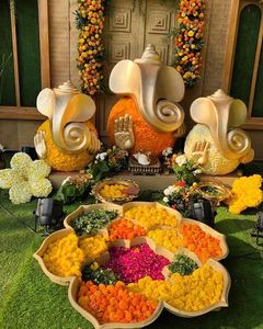 Seemantham पृष्ठभूमि के रूप में भारतीय सजावट शादी पूजा Haldi सजावट और मेहंदी सजावट पर थोक मूल्य