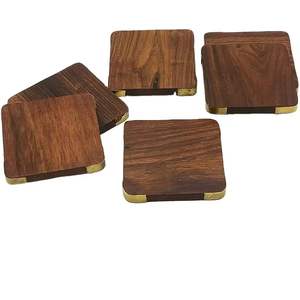 Master Piece Crafts Bois et Laiton Dessous de Verre Tapis et Tampons Carré Table à Manger et Chaise Set Anneaux de Serviette Napperon - Product Image 1