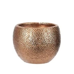 Macetas de metal personalizables, diseños llamativos, ideales para proyectos de marca y decoración - Product Image 6