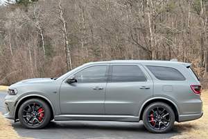 USADO LHD/RHD 2021 D0DGE DURANGO SRT HELLCAT - Product Image 3