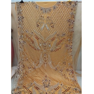 Robe de mariée perlée somalienne moderne Dirac la plus vendue avec des pierres de cristal et des embellissements de paillettes disponibles au prix d'exportation - Product Image 2