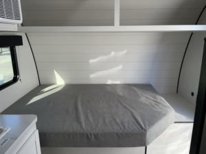 Nuevo Lanzamiento: Remolques de Viaje Jaycoo Jay Flight SLX 130BHW de 16 pies, Usados, Modelos 2025 y 2026, para 4 Personas, Disponibles para Envío Inmediato - Product Image 3