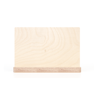 Table de présentation au sol en bois laqué italien Esposit pour 8 sacs, couleur naturelle/personnalisée, 25x8x1,8 cm, modèle SHE-084-001