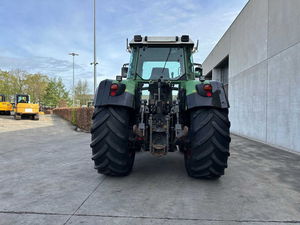 รถแทรกเตอร์การเกษตร FENDT 926 120 แรงม้า ขับเคลื่อนสี่ล้อ พร้อมเครื่องยนต์และเกียร์ - Product Image 5