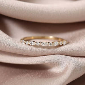 1.35mm Full 14K Gold Marquise Round Diamond Wedding Band Bague de fiançailles unique 0.25CTW avec boîte d'origine pour les fêtes - Product Image 3