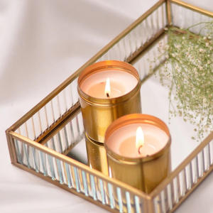 Bougeoirs en métal faits à la main en métal artisanal avec des motifs floraux complexes idéaux pour les fêtes de jardin ou les rassemblements en plein air - Product Image 1