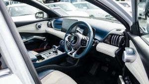 BYD ATTO 3 2023 USADO, SUV Extendido con Tracción Delantera y Volante a la Derecha - Product Image 6