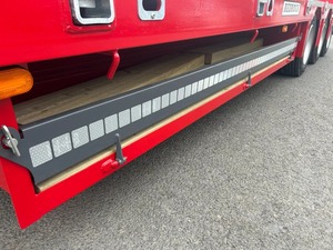 Redrock 24T Tri Axle Lowloader 23ft Flat/2ft Beaver & 8ft Rampas 235/75/17. Remolque agrícola de 5 ruedas para 24T Tri Axle Lowloader - Product Image 3