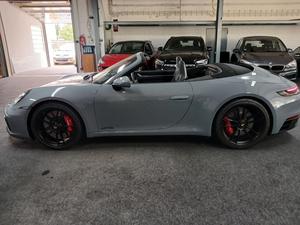 En stock, occasion, 2025 911 Carrera GTS Cabriolet, moteur diesel turbo de plus de 8L, 480 CV, sièges en cuir, intérieur foncé, transmission automatique, en vente - Product Image 3