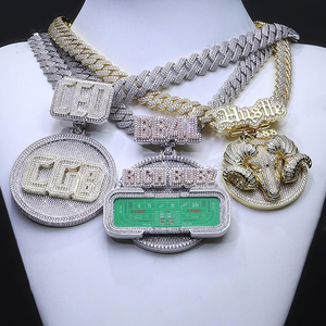 Moins cher Custom Pass Diamond Tester Fine Jewelry 925 Silver Moissanite pendentif Hip Hop Nom Lettre Moissanite Iced Out Pendentif - Product Image 4