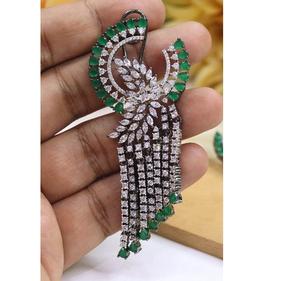 Pendientes Elegantes de Alta Calidad con Acabado Plateado y Circonitas Cúbicas, Colección para Bodas y Fiestas, para Mujeres y Niñas - Product Image 2