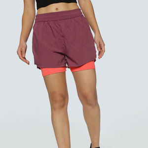 Pantalones cortos deportivos de entrenamiento de secado rápido transpirables de doble capa 2 en 1 para mujer personalizados, pantalones cortos deportivos básicos informales sexis para correr - Product Image 2