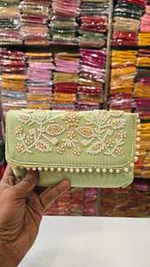 Nouvelle collection : Sac pochette en jute de qualité supérieure, design antique, idéal pour les fêtes et mariages - Product Image 3