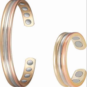 Bouton de manchette artisanal en cuivre de luxe pour les occasions d'anniversaire de fiançailles de fête de cadeau de mariage au prix le plus bas - Product Image 1