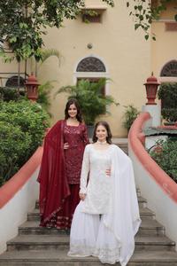 Dernier ensemble indien brodé Sharara Kurti tissu Georgette magnifique créateur pakistanais personnaliser vêtements ethniques 3 pièces - Product Image 6