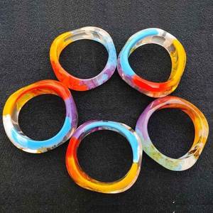 Brazalete de Resina Hecho a Mano para Mujer, el Más Vendido de la India, en Forma Redonda, 100% de Alta Calidad, Ecológico, Personalizable, Precio Económico - Product Image 6