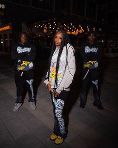 Sweat-shirt à capuche court et pantalon évasé imprimés lavés et graphiques streetwear personnalisés en 350 400gsm fabriqué au Pakistan - Product Image 6