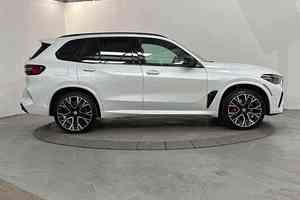 รถ SUV BMW X5 M Sports ปี 2024 มือสองรับรองคุณภาพ - Product Image 3