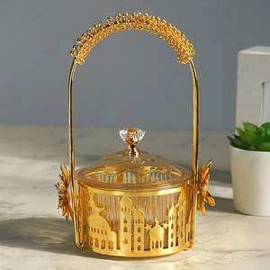 Elegante Plato de Servir de Hierro Dorado con Diseño Islámico de Estrella Arabesca, Hecho a Mano y Ecológico, para Decoración del Hogar y Ramadán - Product Image 6