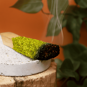 Nettoyage énergétique et nouvelle vie pour les bâtonnets de diffuseur de parfum Palo Santo + Citron Smudge Pop pour un arôme rafraîchissant - Product Image 2