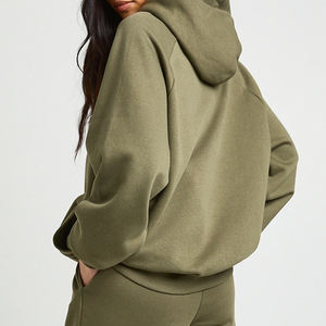 Conjunto Deportivo de Alta Calidad con Pantalones Anchos a Juego para Mujer, Corte Holgado con Mangas Largas y Diseño Oversize - Product Image 5