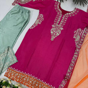 Hermosa ropa de boda Top-Bottom y Dupatta con trabajo de secuencia de bordado - Product Image 1