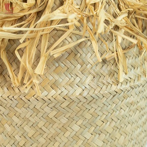 Panier de rangement pliable en jonc de mer avec pompon et deux poignées Tendance du Vietnam - Product Image 2