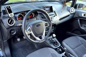 FORD FIESTA ST d'occasion 2014, conduite à gauche/droite - Product Image 3
